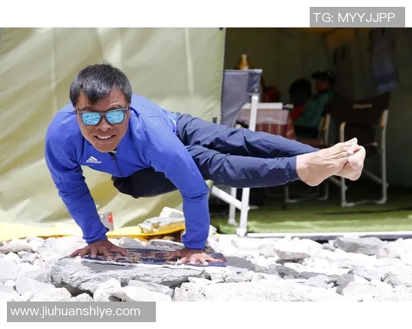 张伟专访：从青涩少年到足球明星的成长之路回顾