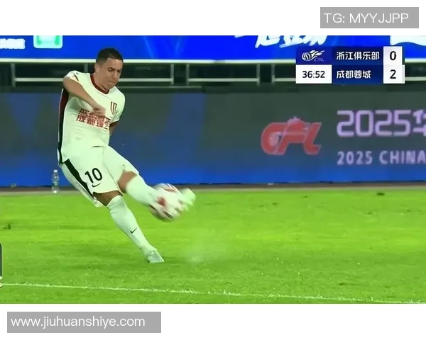 成都足球队在联合会杯积分榜上以97分稳居第一位置